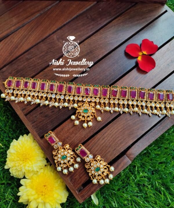 Traditional Adigai with Earring -HN02