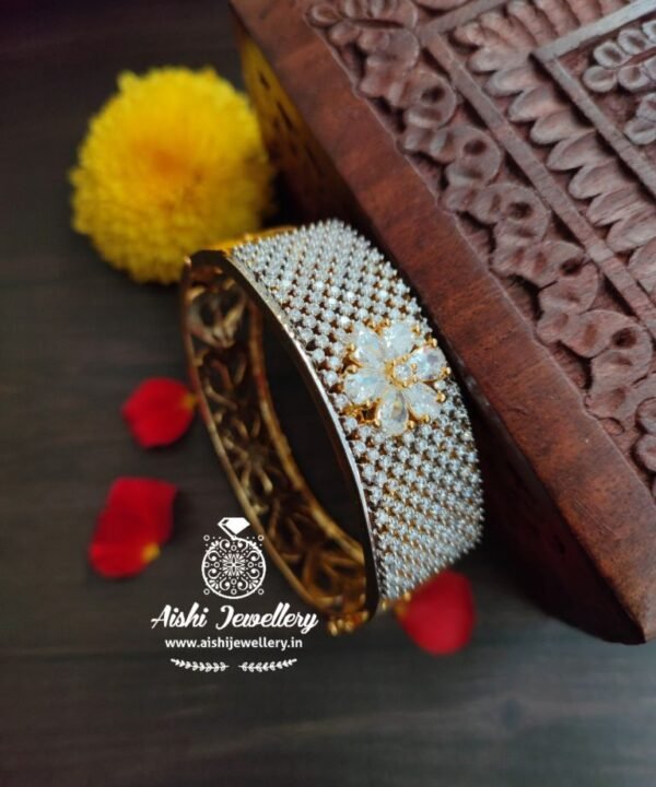 Floral Openable Kada-BR63