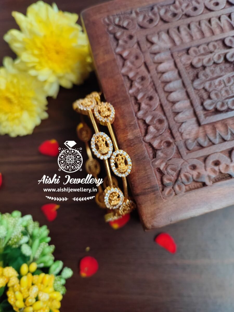 Gold likea Lakshmi Bangle (Pair)-B89