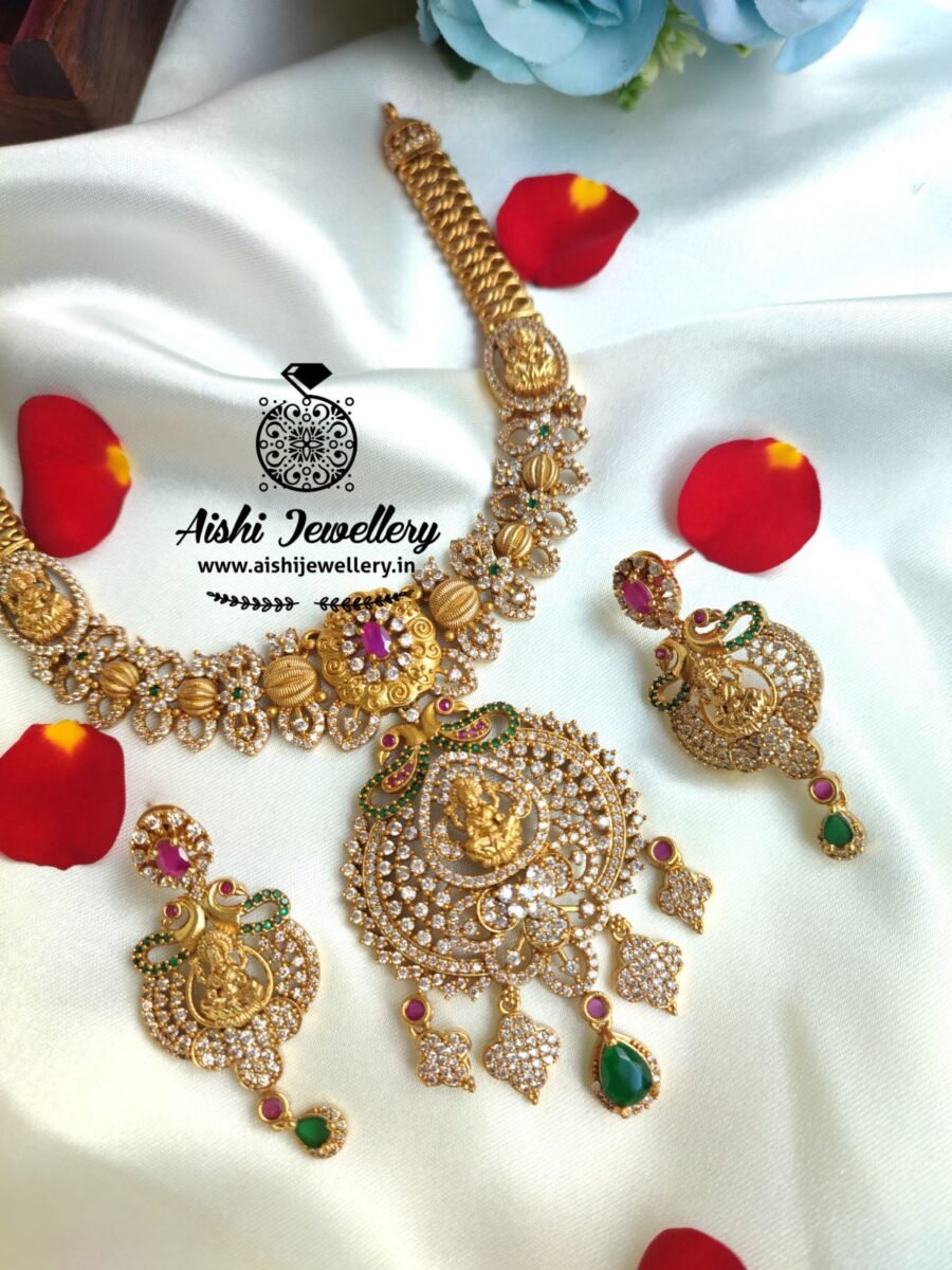 Ad Matt Gold Lakshmi Neck Set- N394