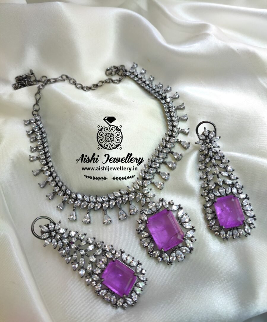 Victorian Peacock Neckpiece(Light Purple)-AN141