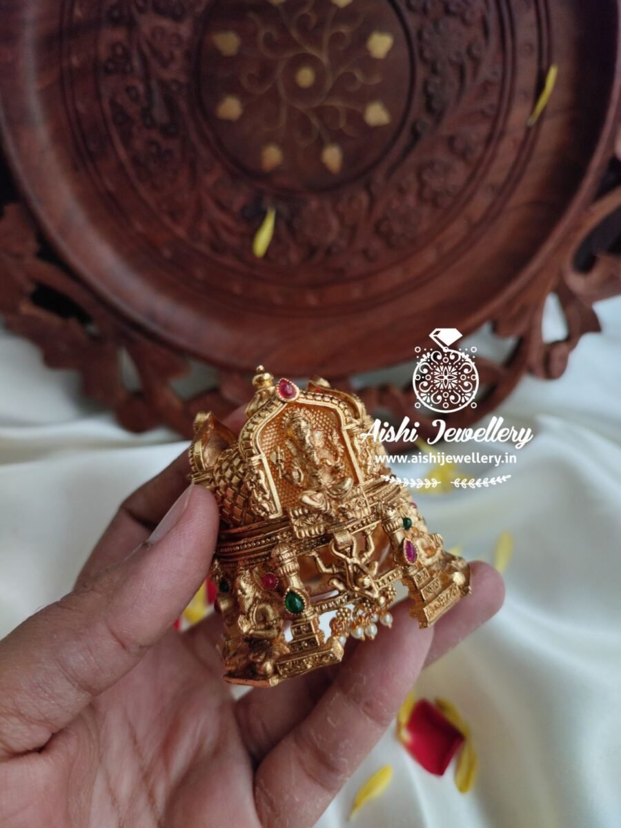 Antique Temple Kumkum Box – KB7