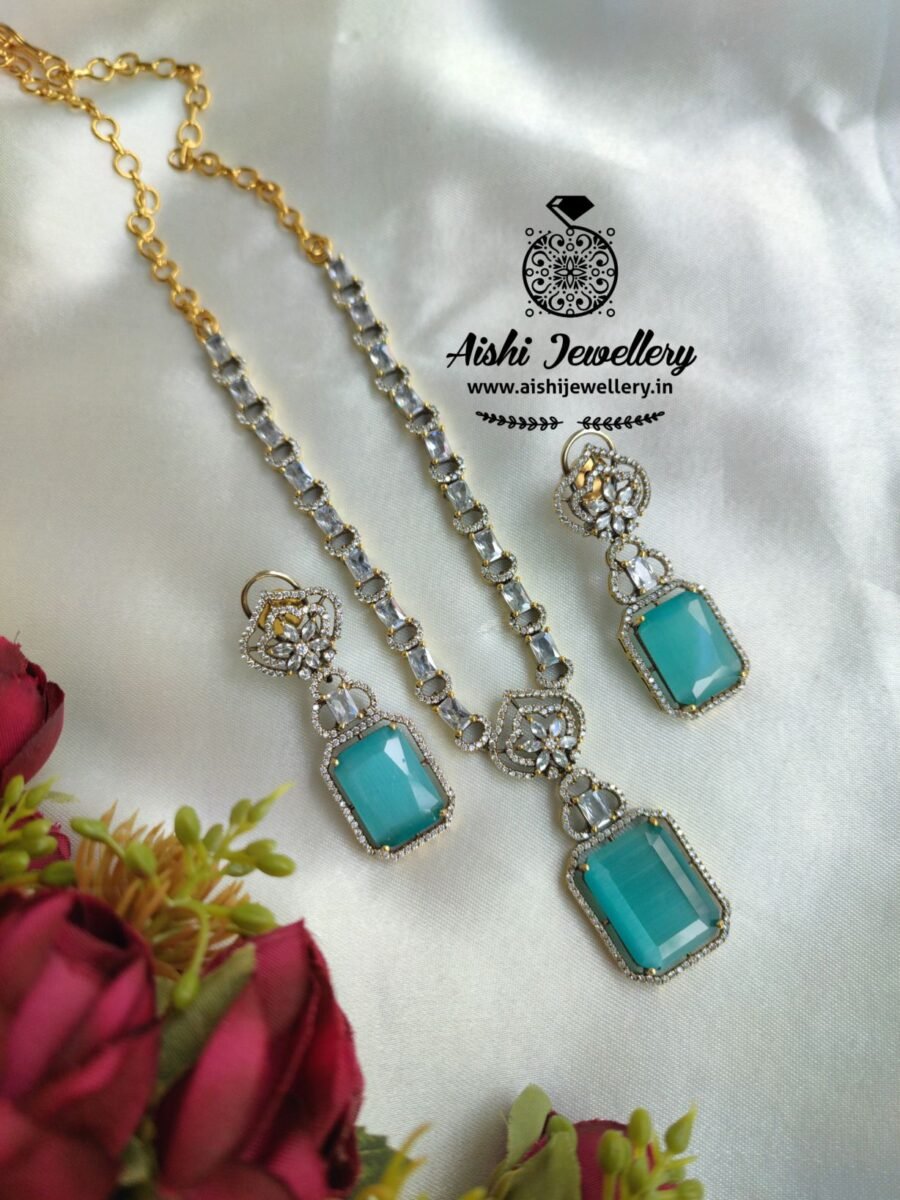 Doublet Diamond Stones neck set(Mint Green)-AN204