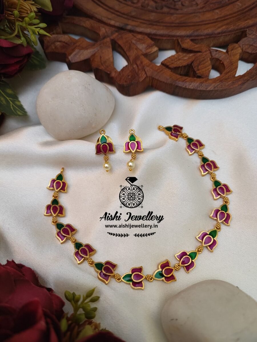 Lotus Jadu Neck Set-N493