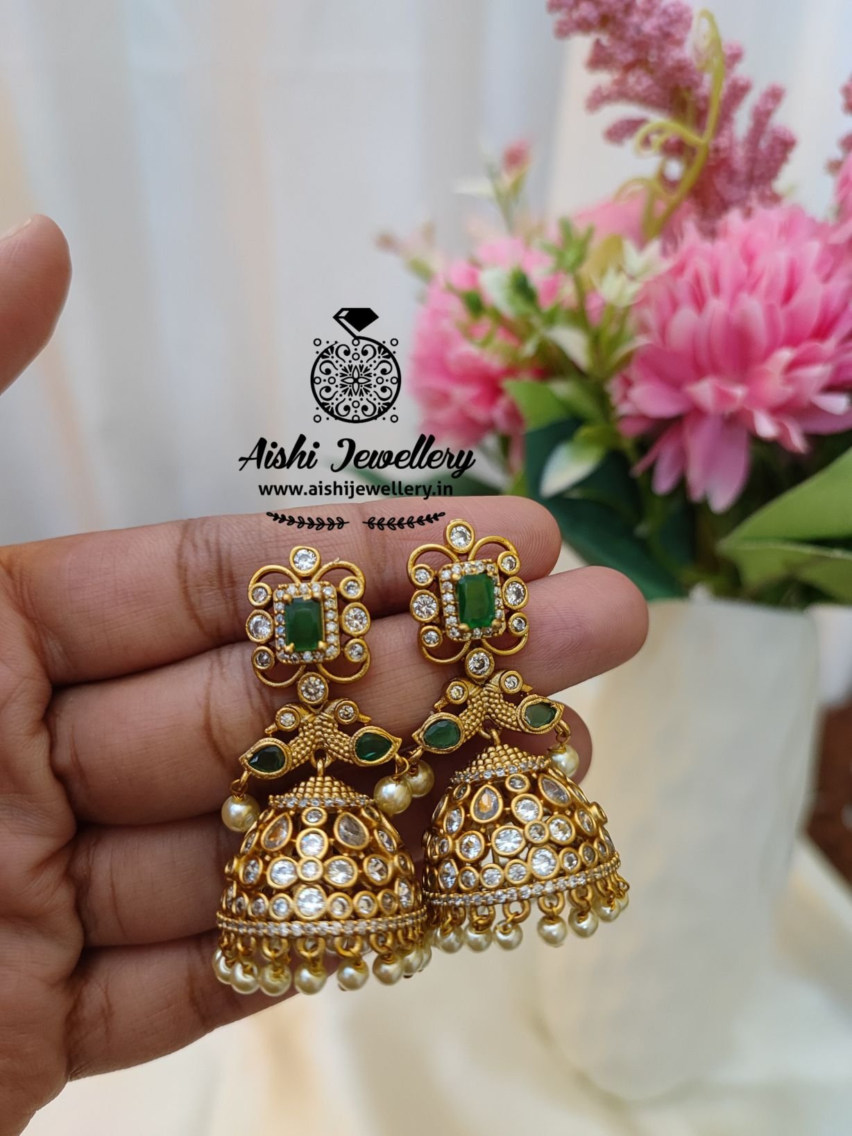 Buy Red & Green Jhumkas Earring With Kundan & American Diamonds by DUGRAN  BY DUGRISTYLE at Ogaan Market Online Shopping Site