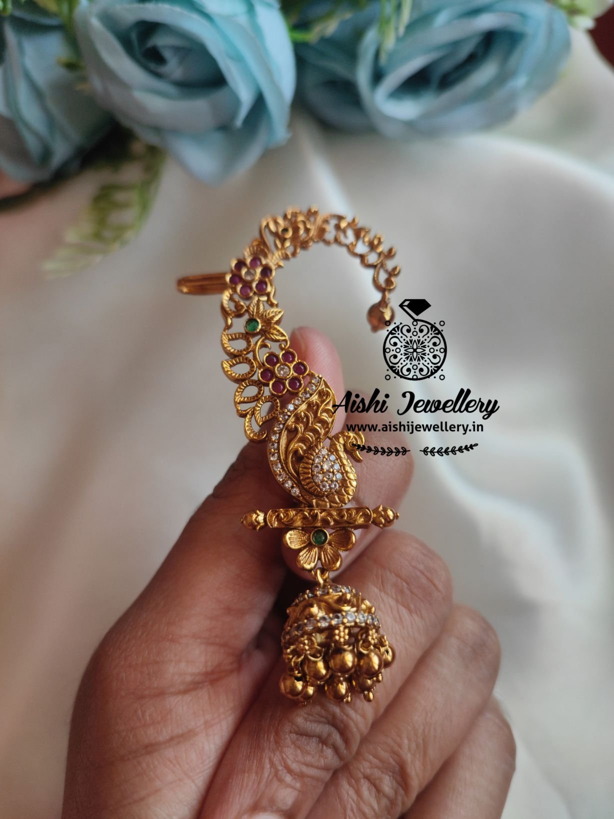Antique Ear Cuff Jhumkas - South India Jewels | Temple jewellery earrings,  Indian jewellery design earrings, Ear jewelry