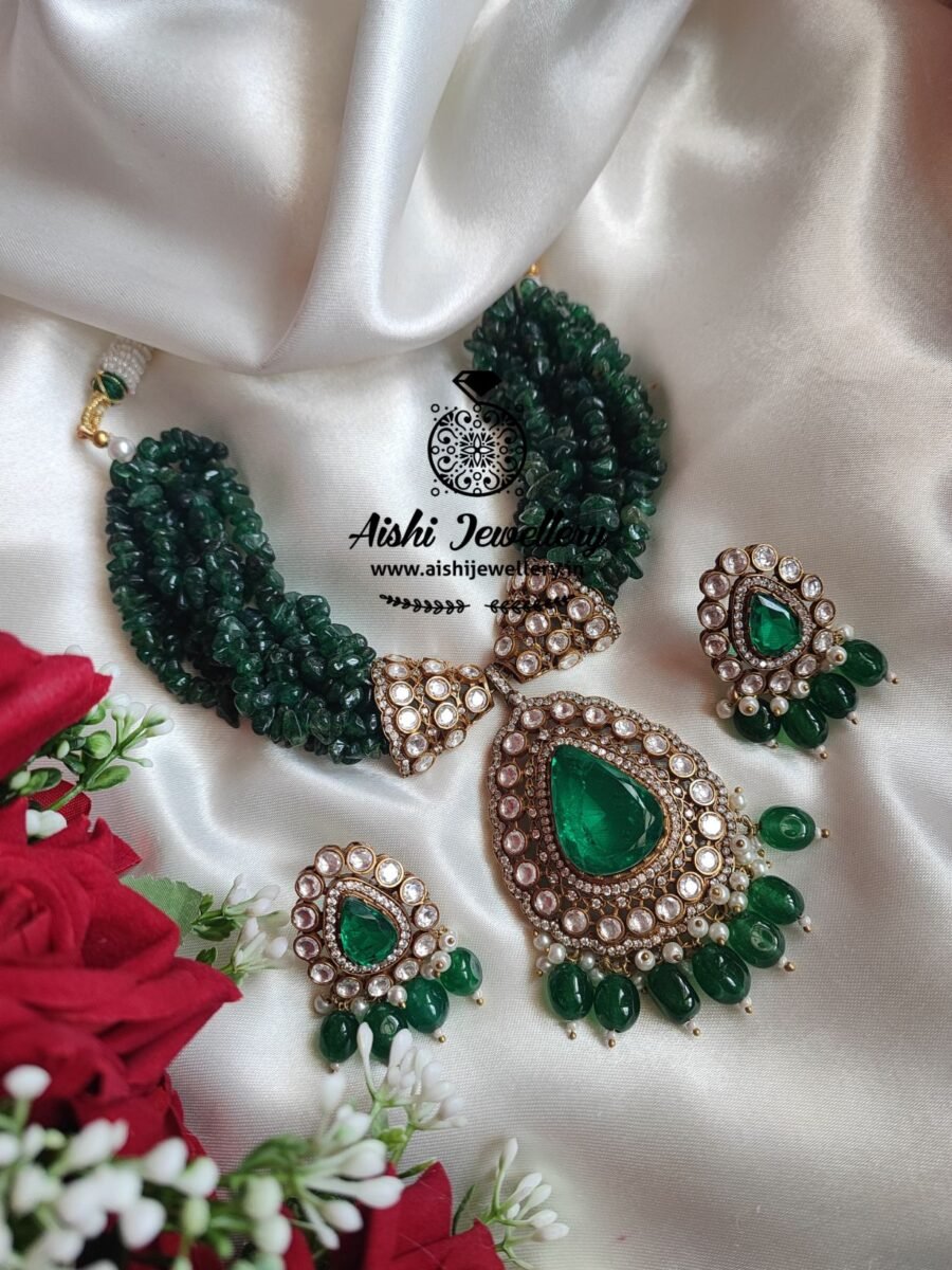 Victorian Uncut Diamond Neckpiece(Green)-MA54