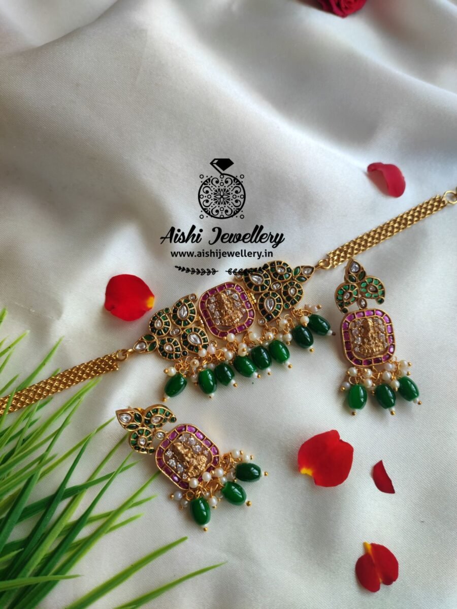 Traditional Kemp Choker-HN119