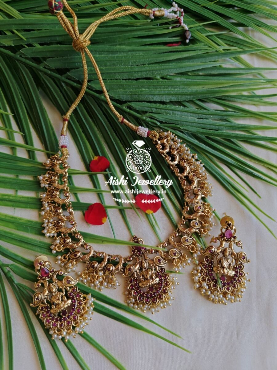 Lakshmi Devi Neckpiece(Ruby)-N570