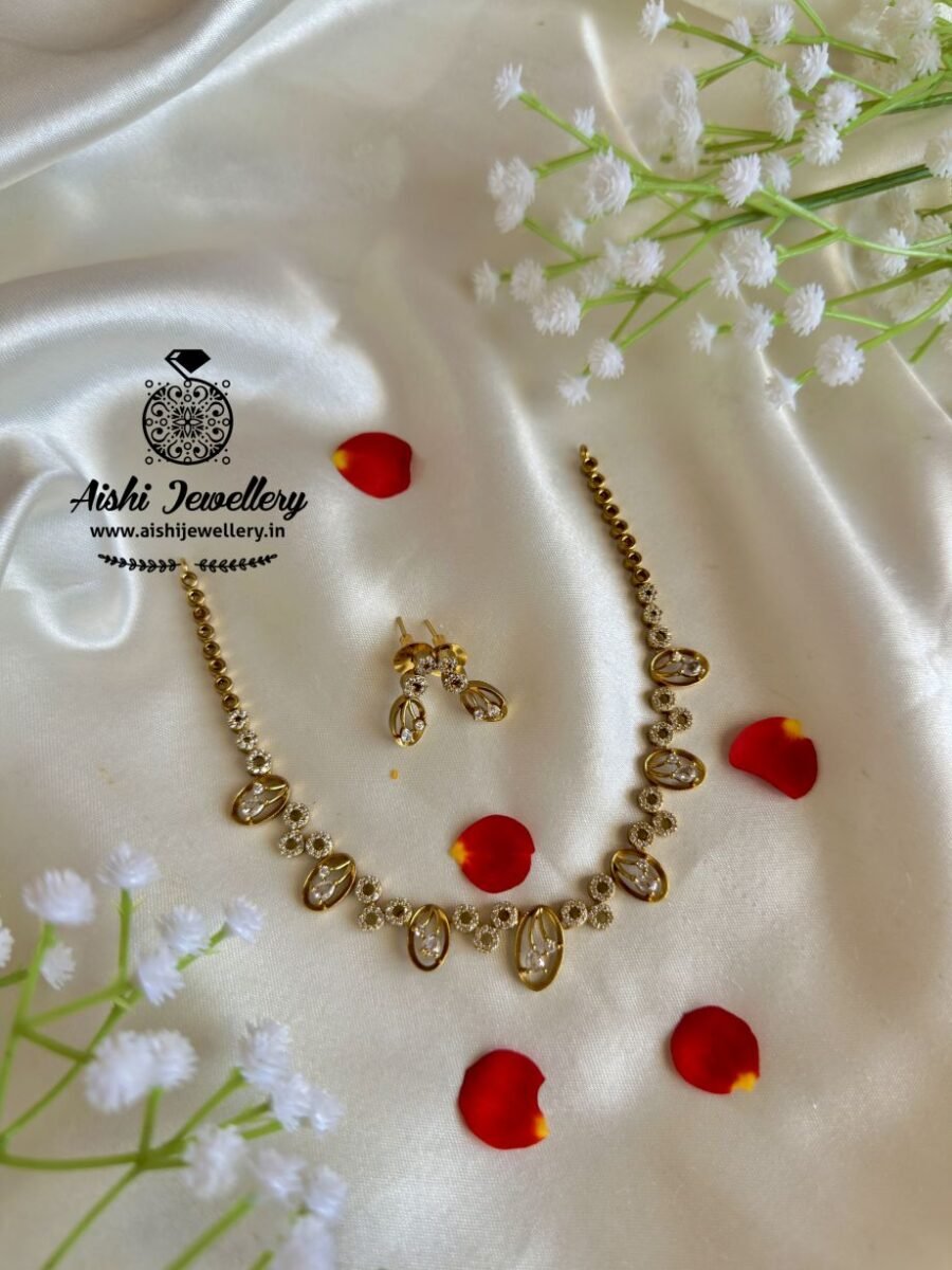 Elegant Neckpiece – AN308