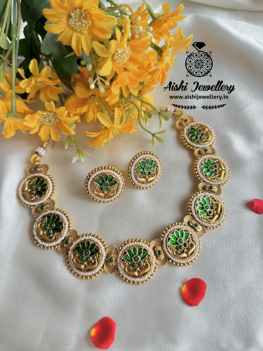 Green Lotus Neckset – FQ139