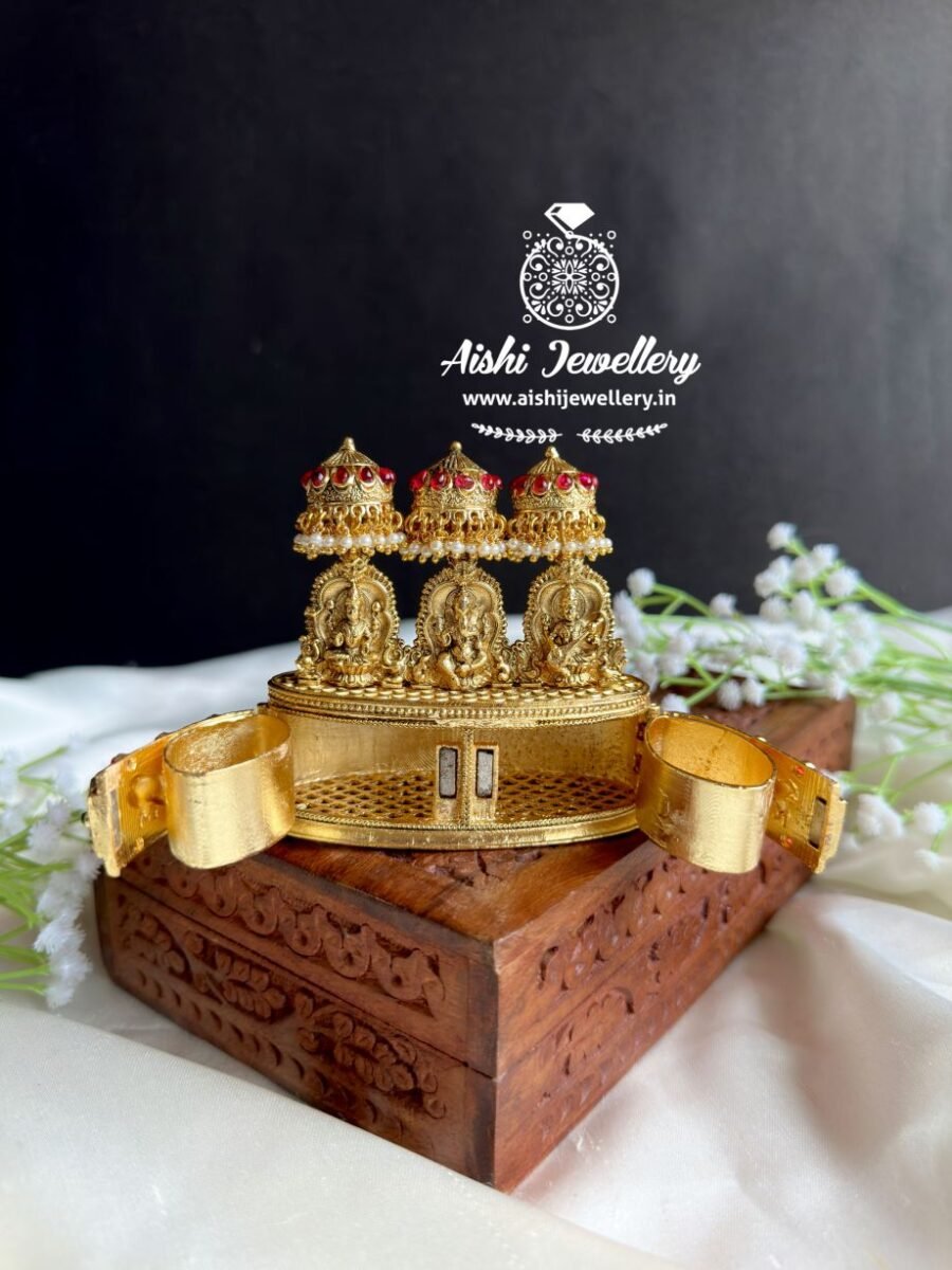 Ganapathi Lakshmi Kumkum Box – KB34