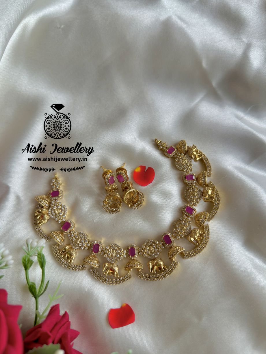 Elephant with Jhumka Model Neckpiece – N618