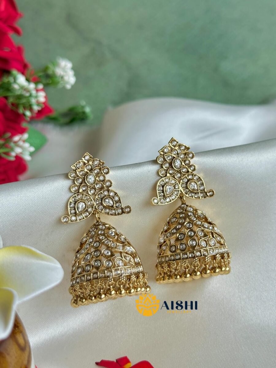 Vintage Inspiration Kemp Jhumka(White)-E387