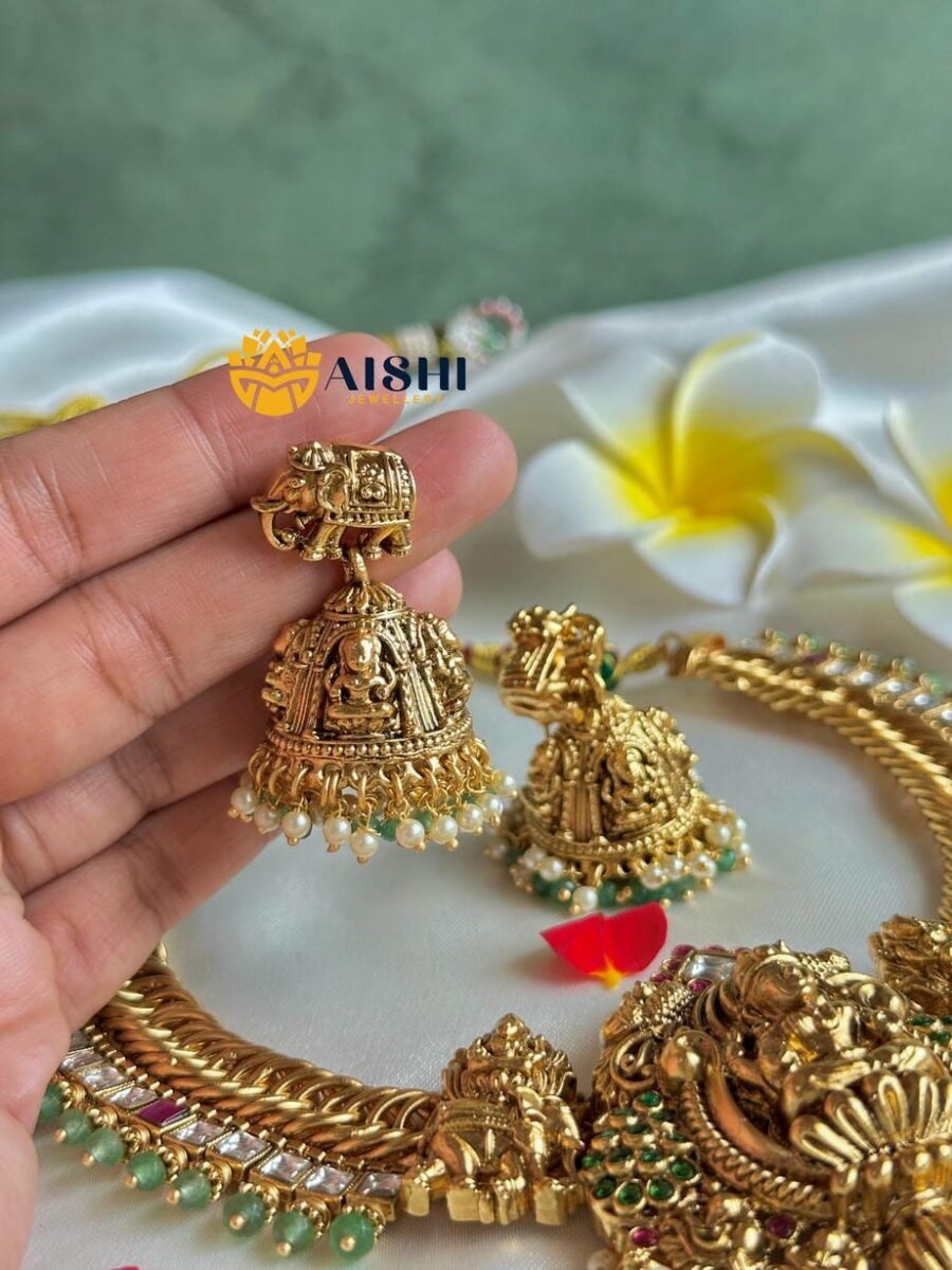 Heritage Glow Neckpiece-N712