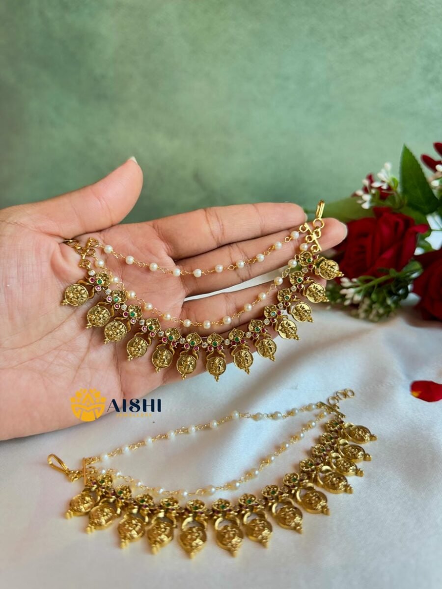 Lakshmi Design with White Beads Earchain -EC130