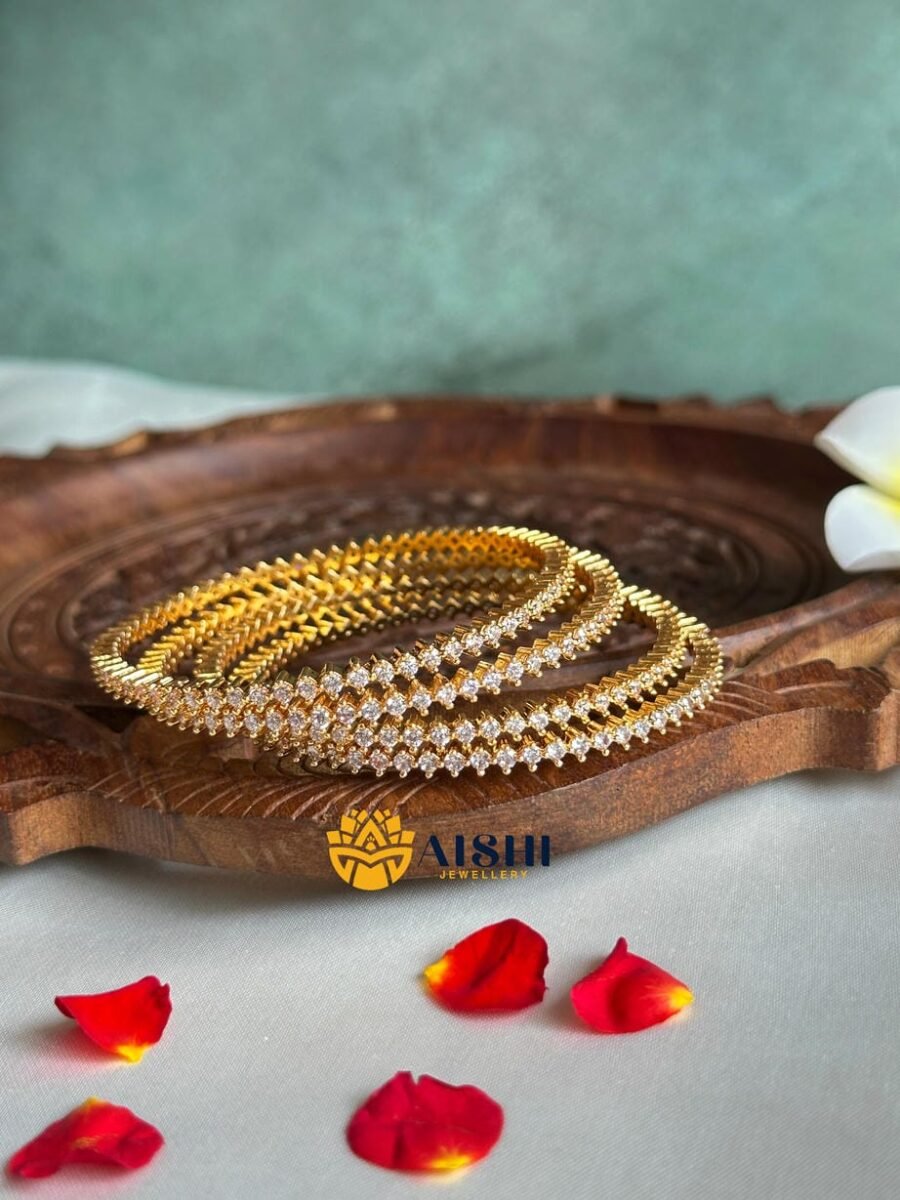 Sparkling Stone Bangle(Set of 4)-B204