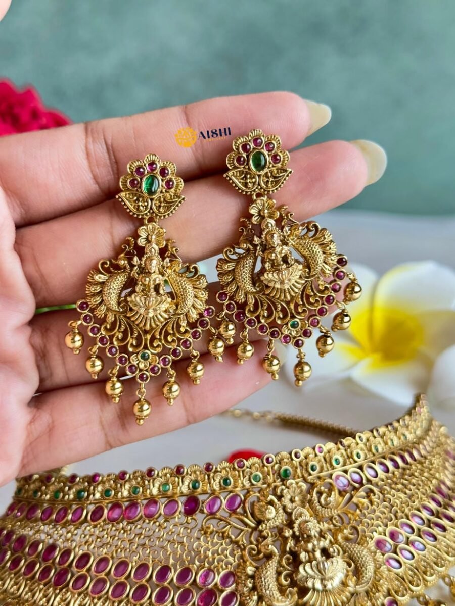 Classic Temple Choker-HN181