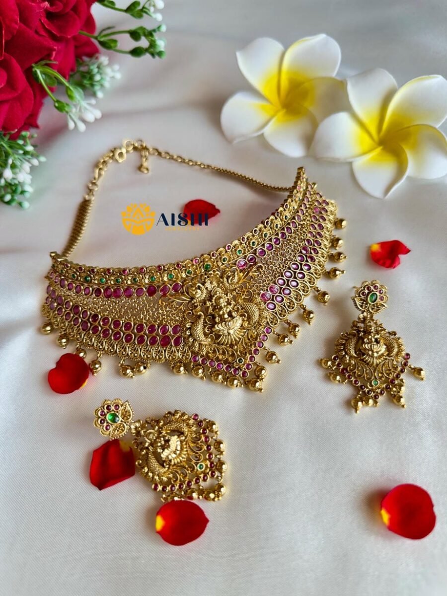 Classic Temple Choker-HN181