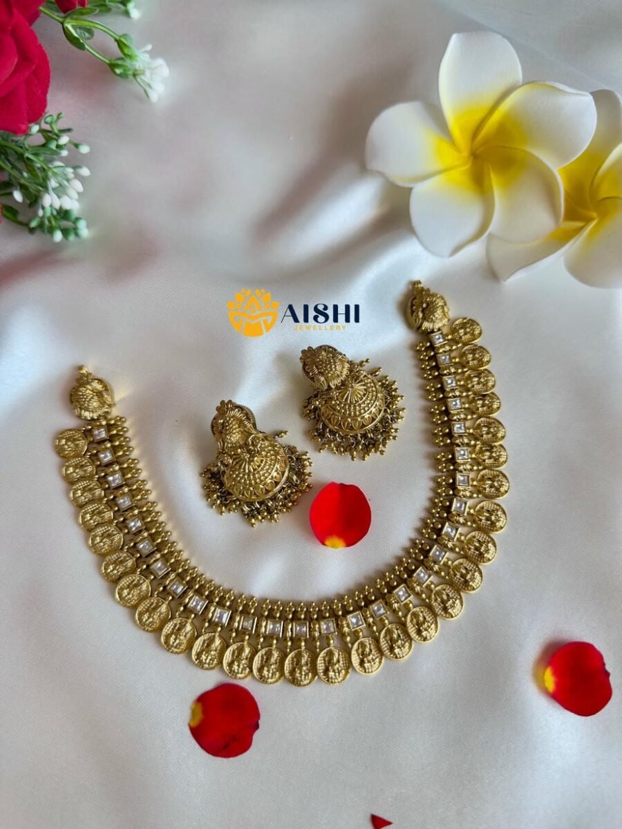 Traditional Coin Neckpiece(White)-N762