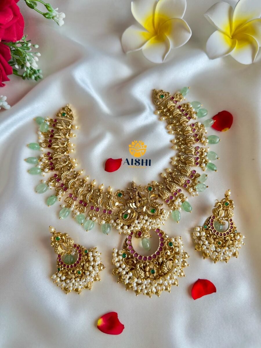 Elegant Mayura Necklace -N765
