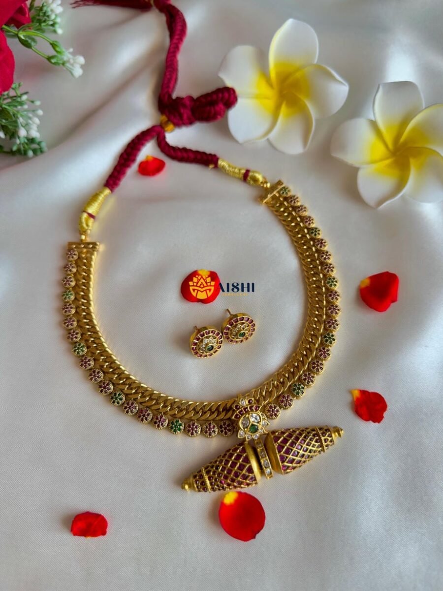 Classic Floral Neckpiece-N774