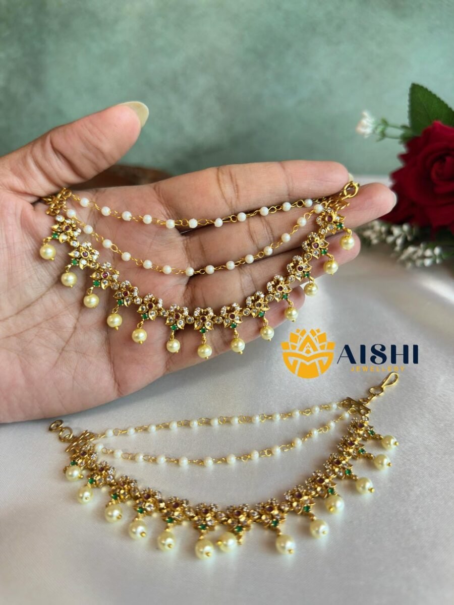 Sparkling White Beads Earchain-EC152