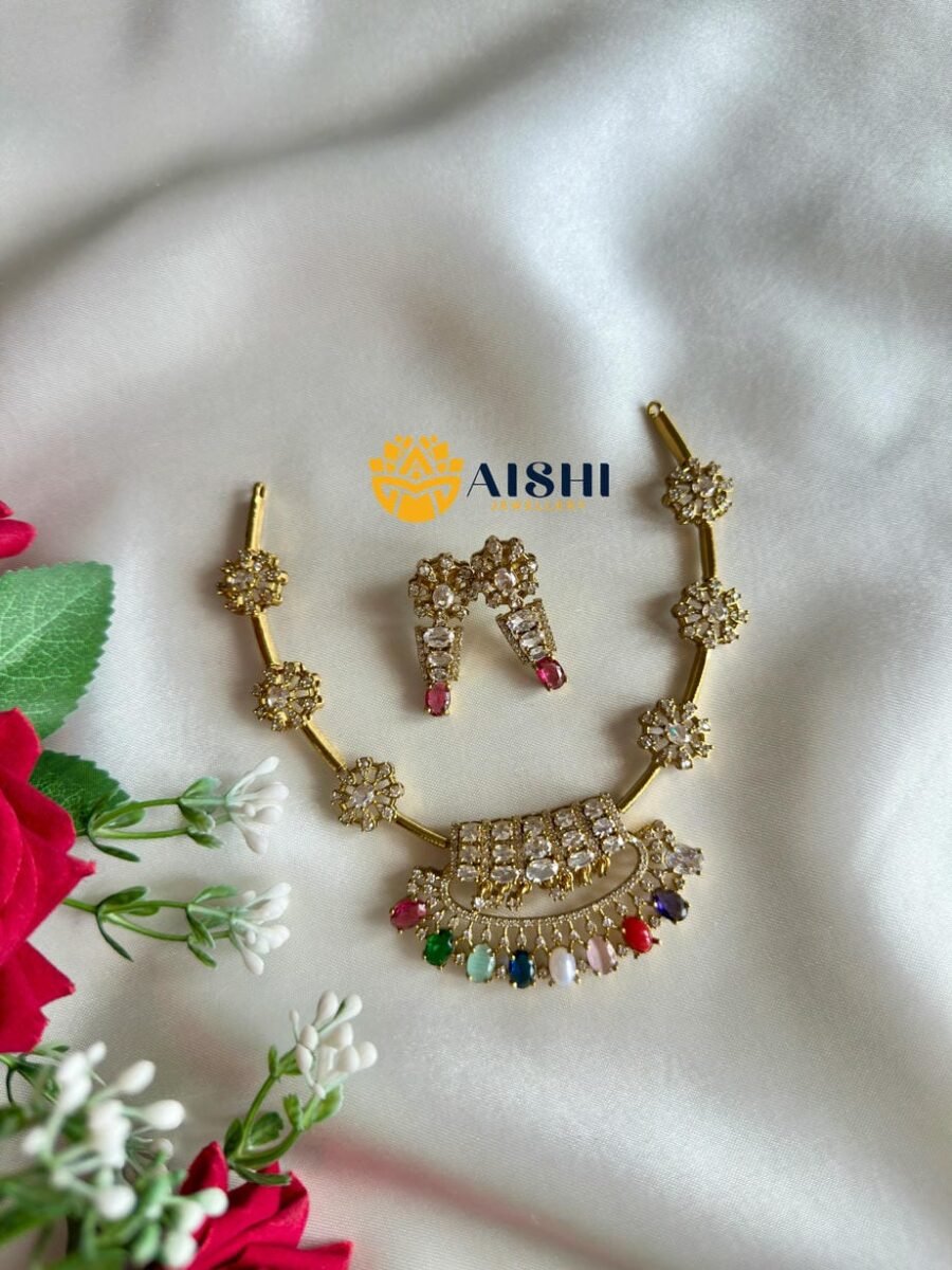 Sparkling AD Floral Neckpiece-AN366