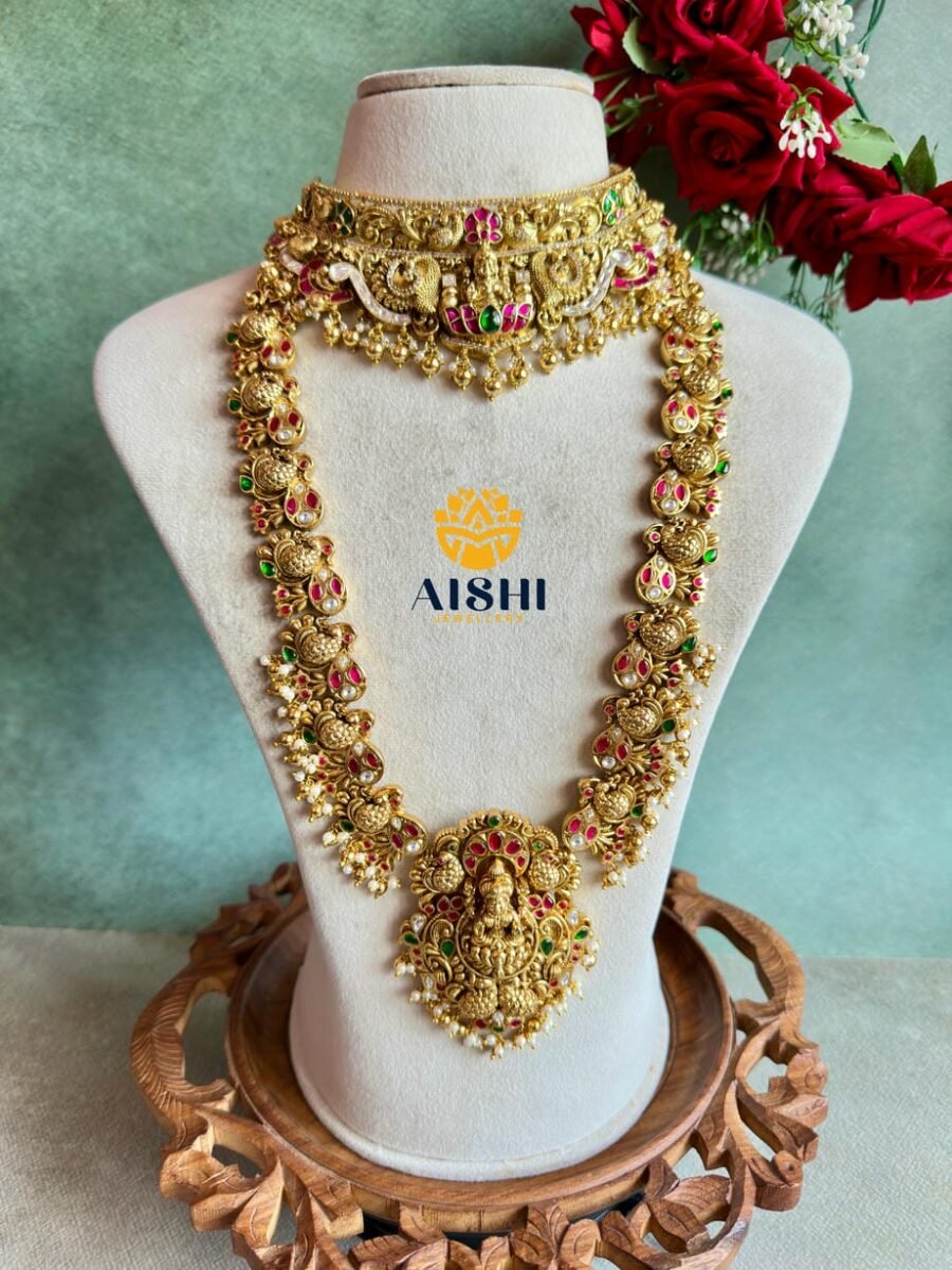 Divine Motif Jewellery Set-BS100