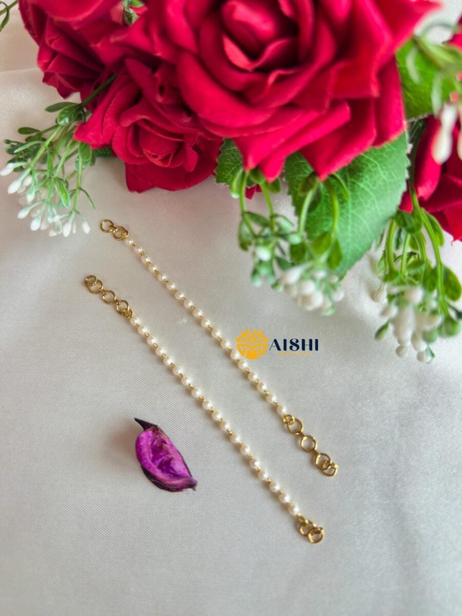 Simple White Pearl Earchain-EC157