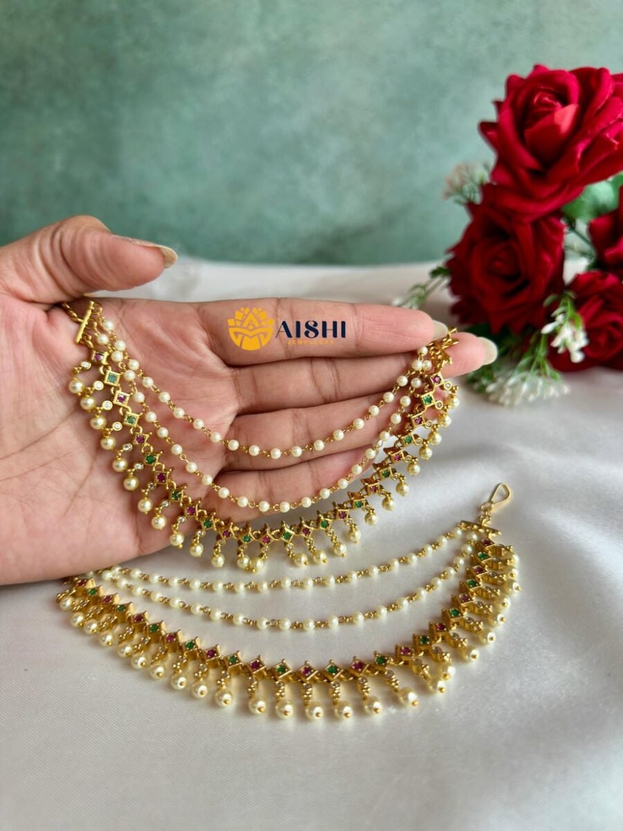 Vintage White beads Earchain-EC161