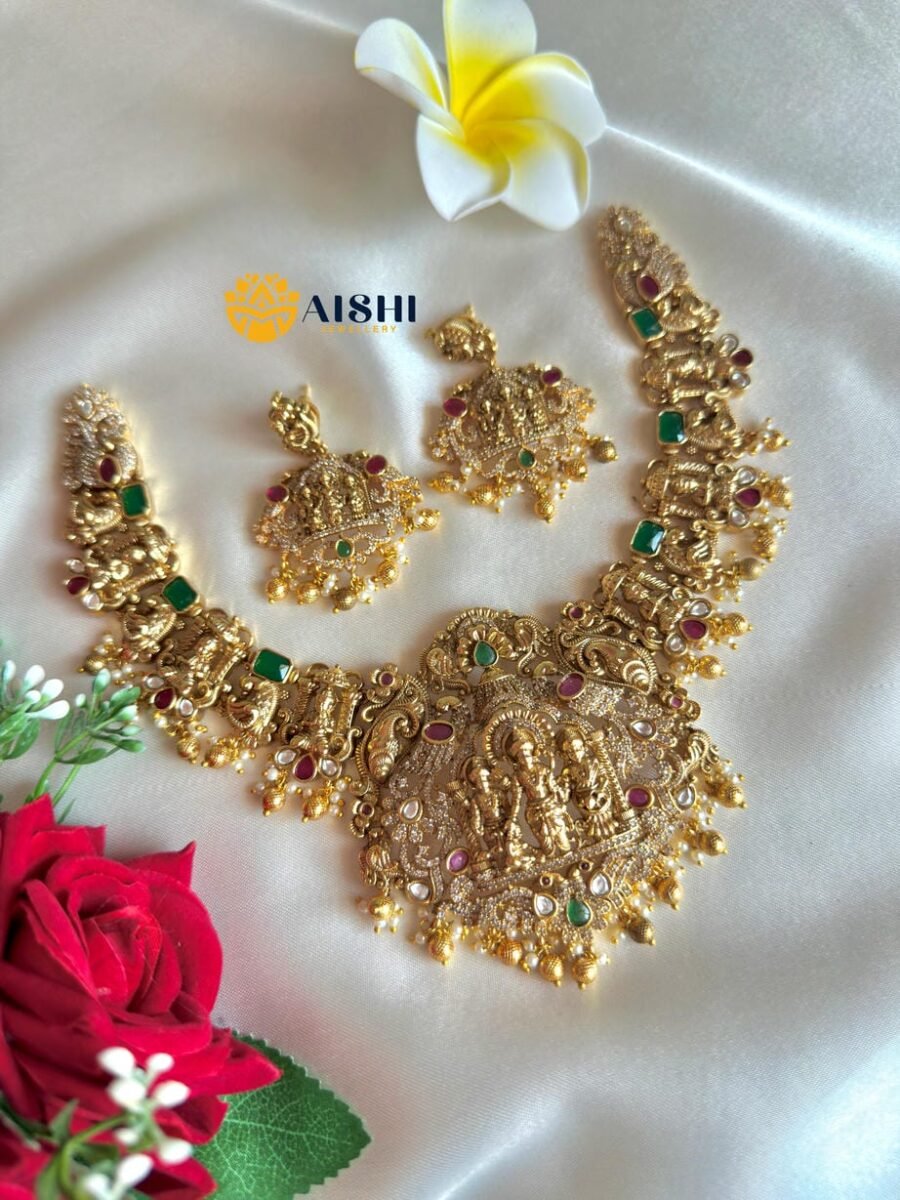 Ramparvaiar Necklace (Gold Beads)-N805