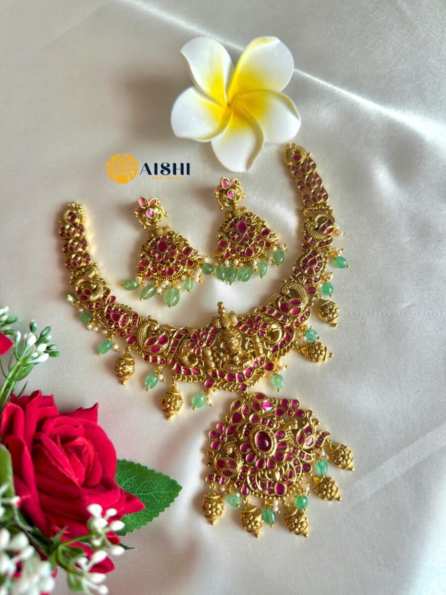 Divine Motif Ganesha Neckpiece-N806