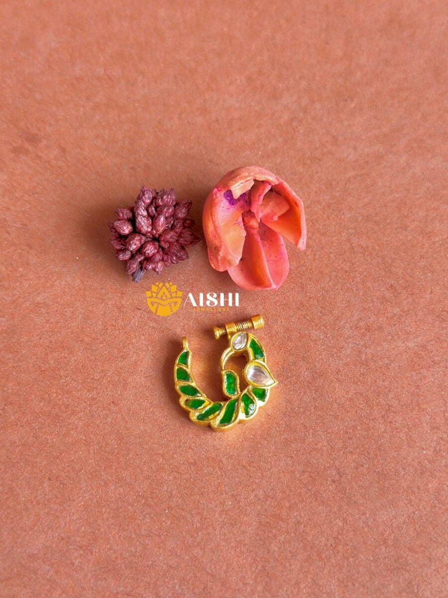 Peacock Nose Pin(Green)- NP33