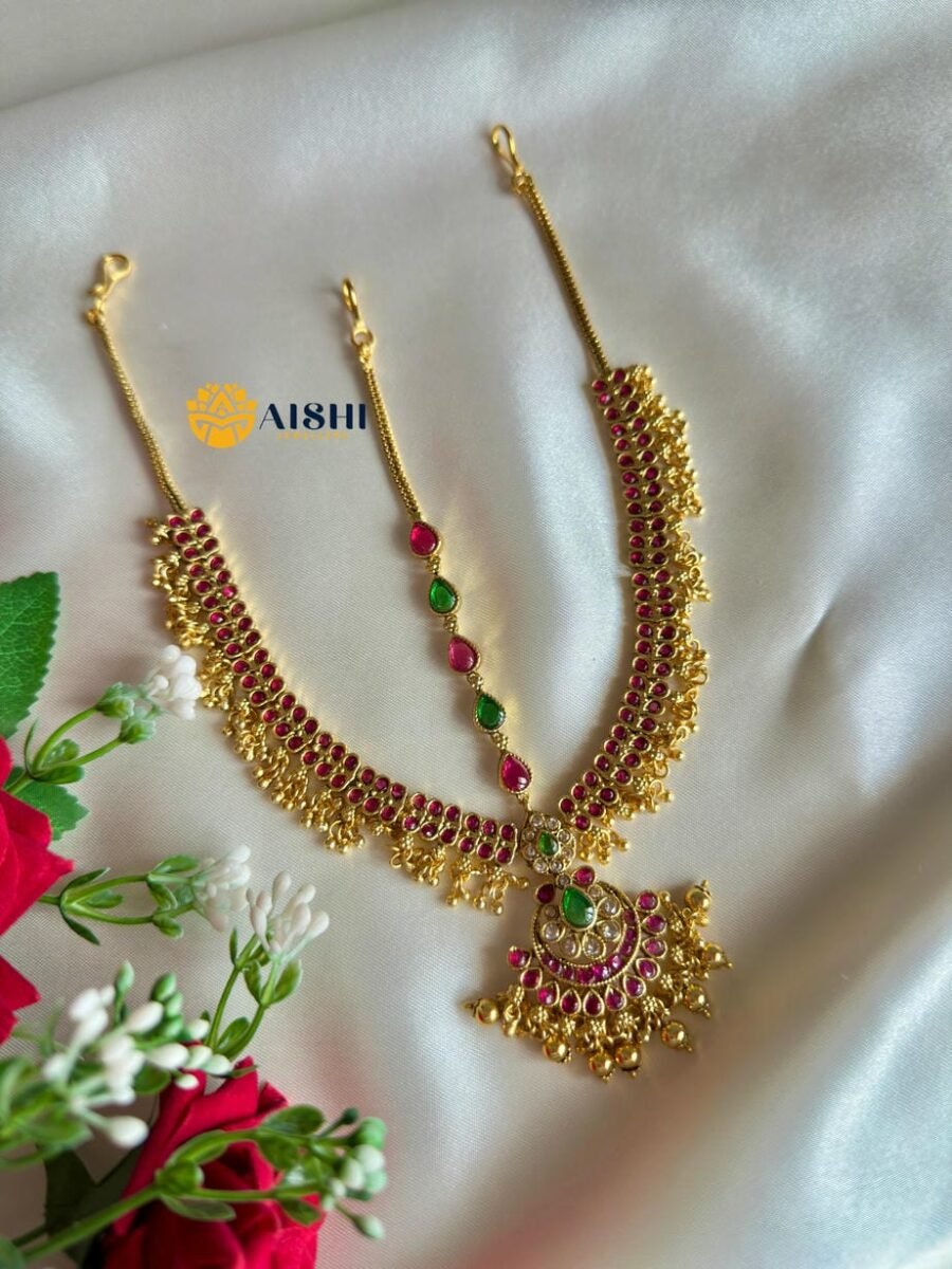 Floral Pirai Nila Tikka (Gold Beads)-T332