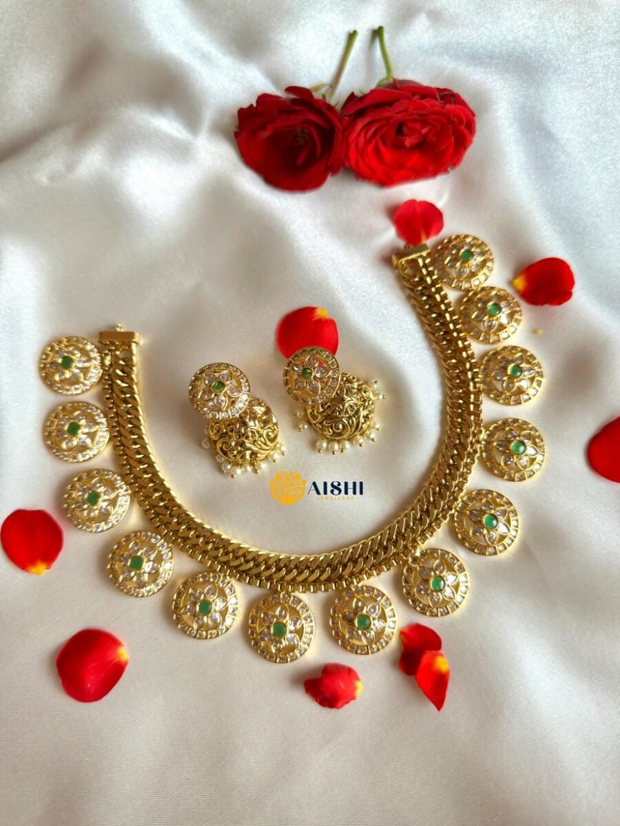 Classic Floral Coin Necklace-N845