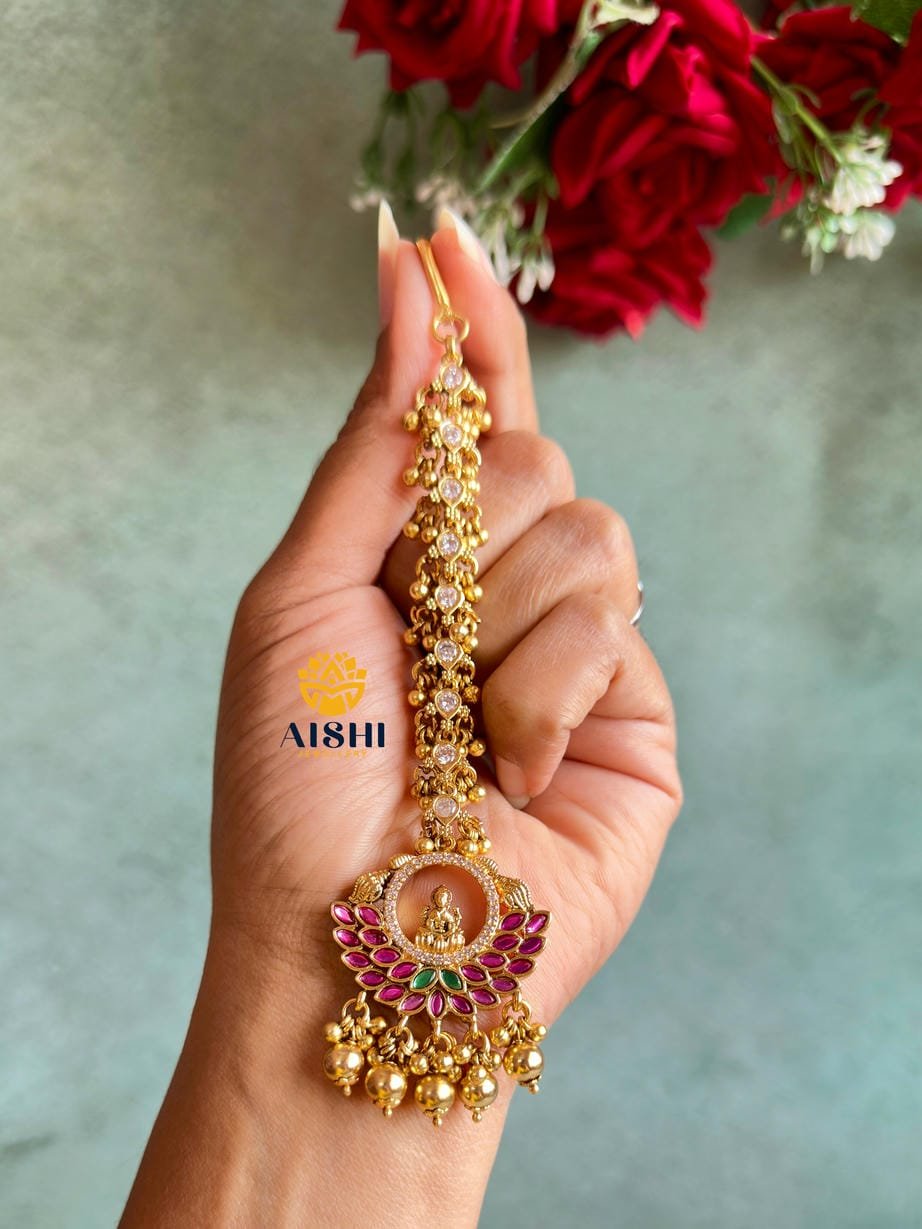 Floral Nakshi Tikka(Gold beads)-T346