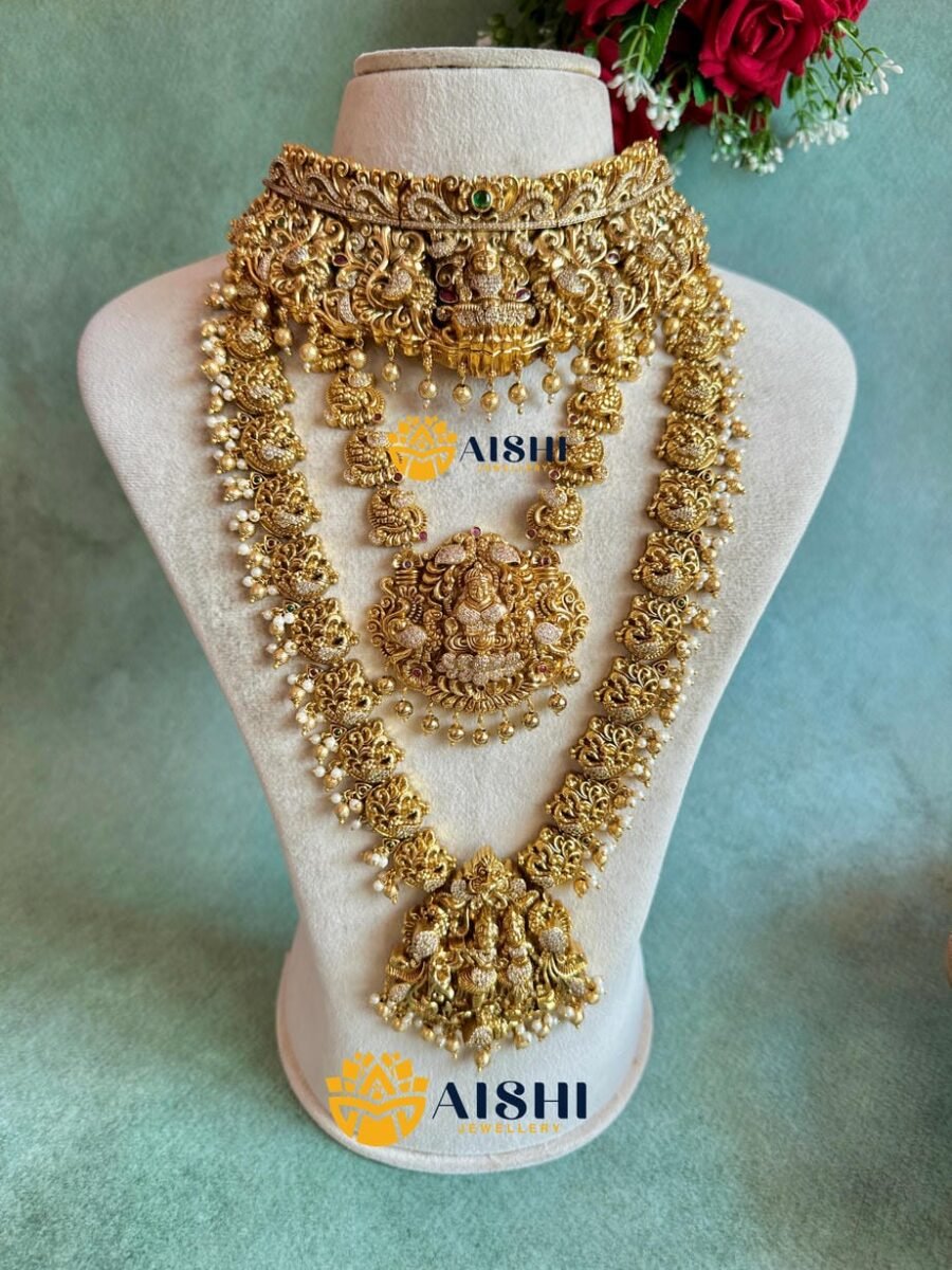 Divine Motif Nakshi Radhakrishna Jewellery Set-BS160