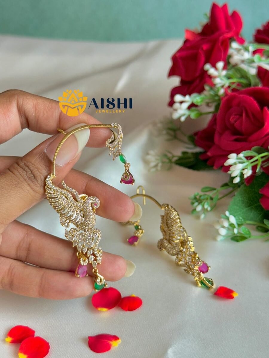 Swan Spark Earrings – E474