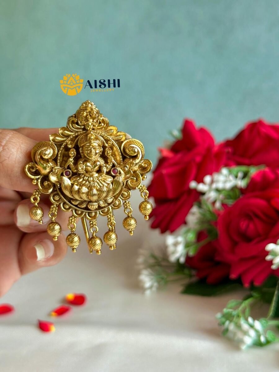 Traditional Lakshmi Hair Choti – HA148