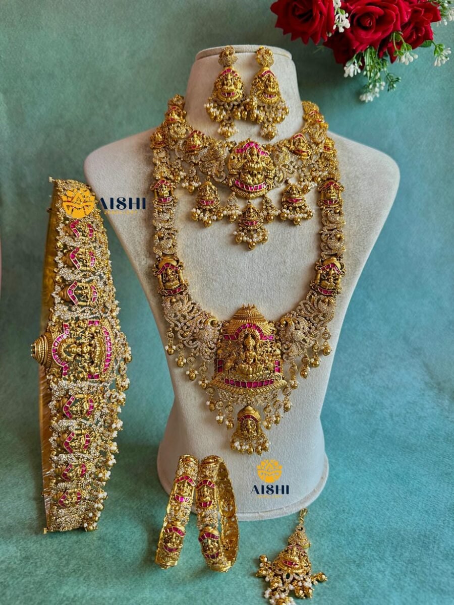 Royal Lakshmi Antique Bridal Set – LH513