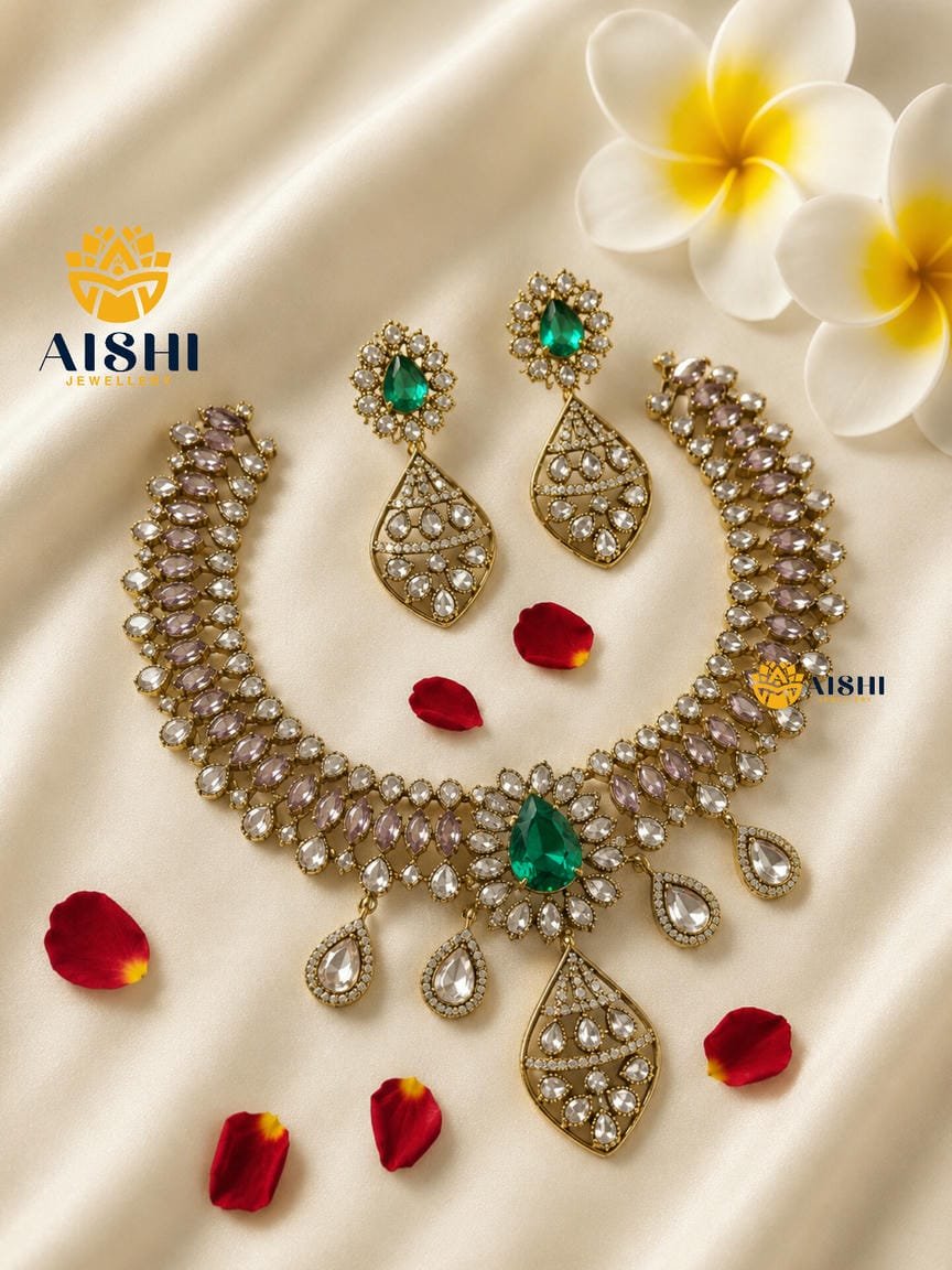 Emerald Shine Necklace Set – AN405