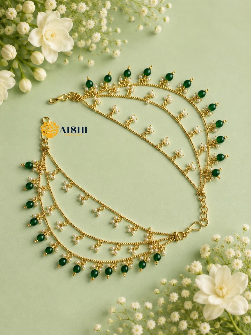 Antique White Beads Earchain with Kemp (Green) – EC77