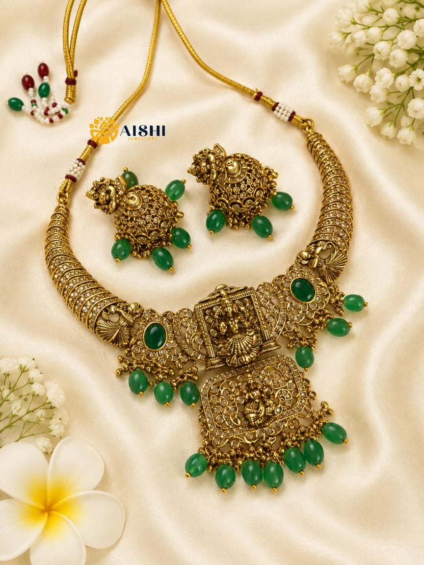 Antique Green Stone Necklace Set – N917