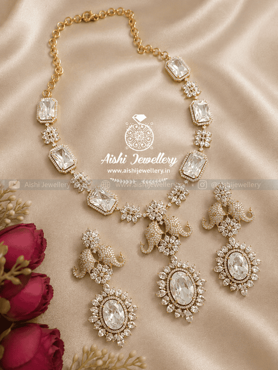 Elephant with Victorian Diamond Neck Set(White)-AN216