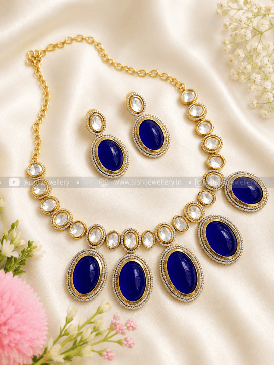 Victorian Royalty Neck Set-AN219