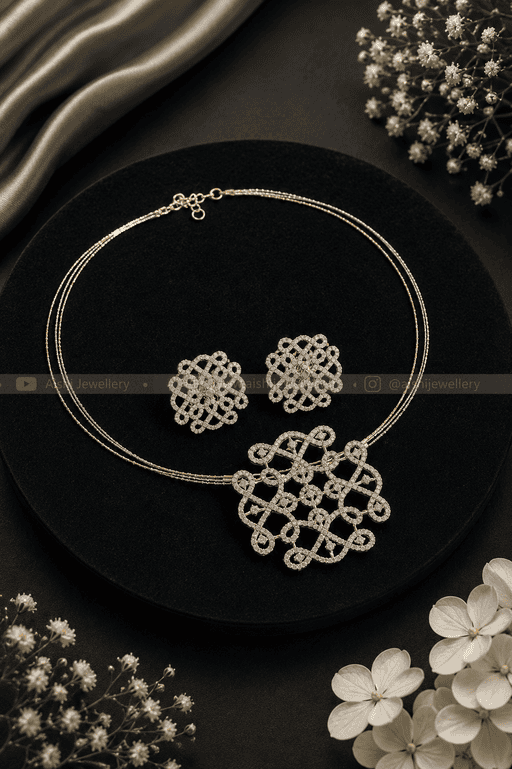 Kolam Diamond Necklace Set – AN427