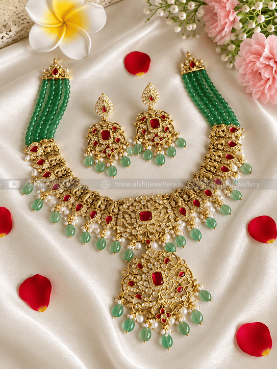 Sparkling Elegance Pearl Necklace(Gold)- N791