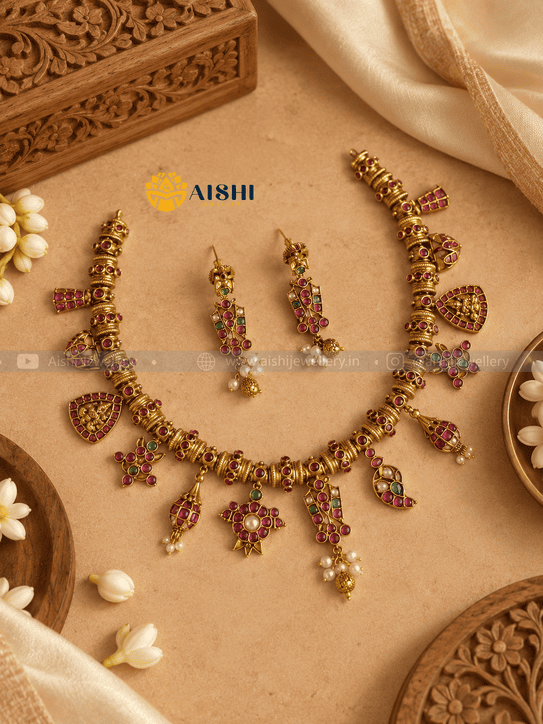 Antique Kemp Necklace Set – N853