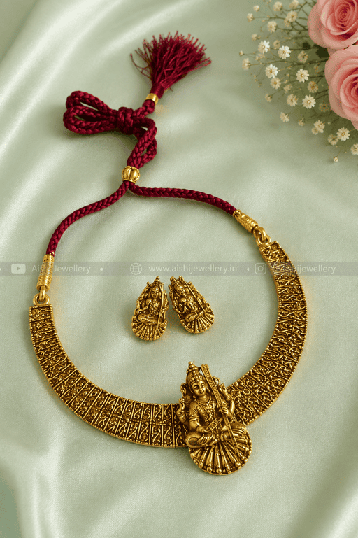Devi Pendant Necklace Set-N925